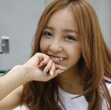 丑牙齿女图片,丑牙齿女蜕变记